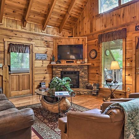 Gatlinburg Mountainside Escape With Deck And Hot Tub! Βίλα Εξωτερικό φωτογραφία