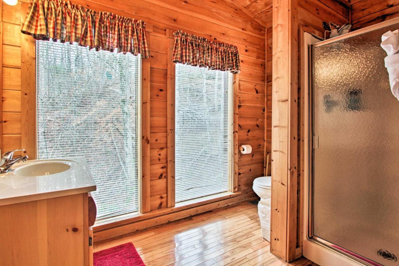 Gatlinburg Mountainside Escape With Deck And Hot Tub! Βίλα Εξωτερικό φωτογραφία