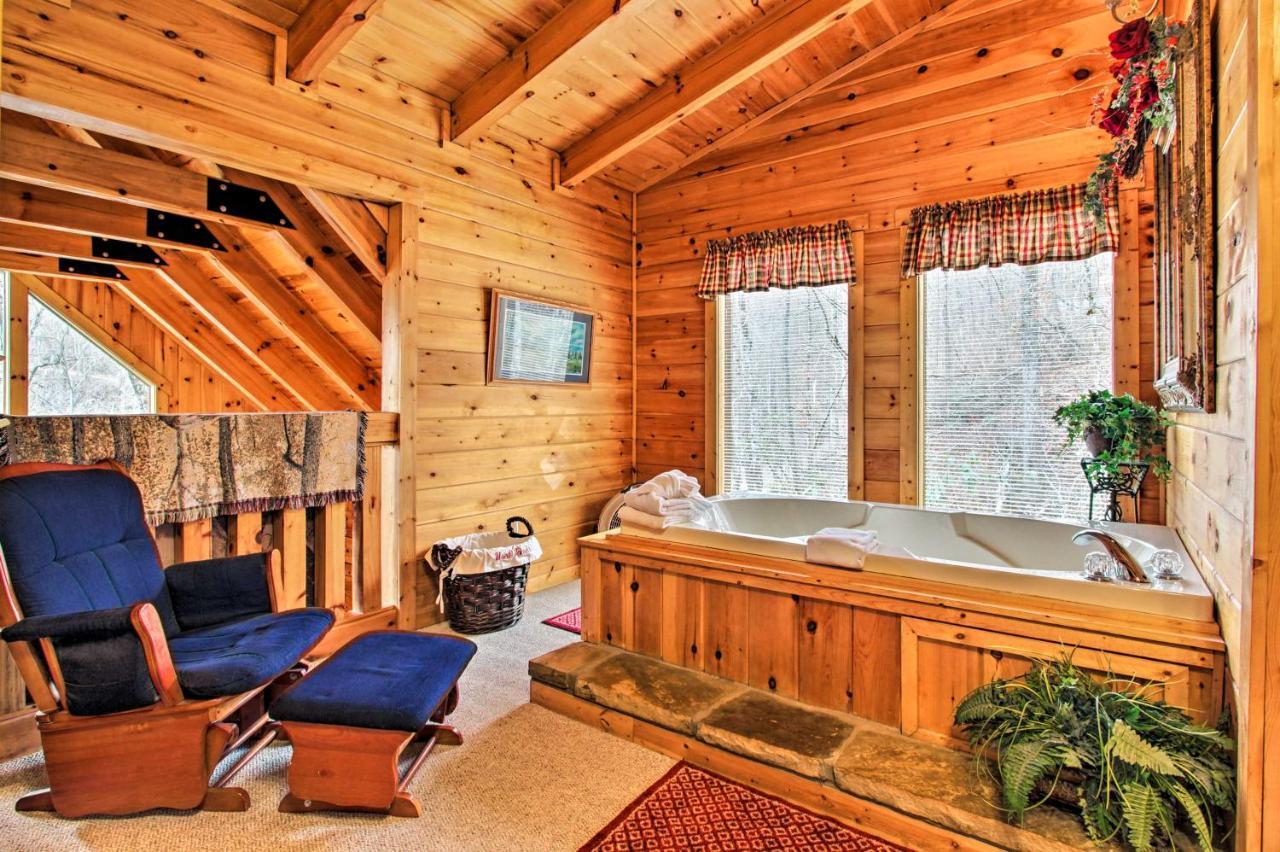 Gatlinburg Mountainside Escape With Deck And Hot Tub! Βίλα Εξωτερικό φωτογραφία