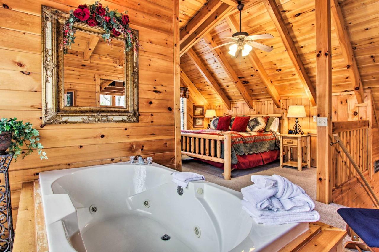 Gatlinburg Mountainside Escape With Deck And Hot Tub! Βίλα Εξωτερικό φωτογραφία
